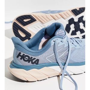 HOKA Arahi 5 sneakers - Blue Fog / Provincial Blue